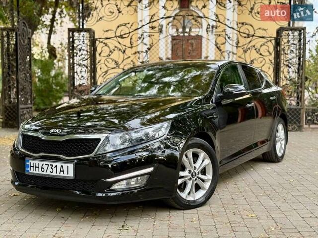 Черный Киа Оптима, объемом двигателя 2 л и пробегом 183 тыс. км за 9800 $, фото 5 на Automoto.ua