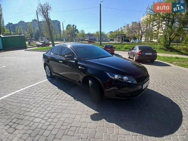 Черный Киа Оптима, объемом двигателя 2 л и пробегом 155 тыс. км за 9000 $, фото 5 на Automoto.ua