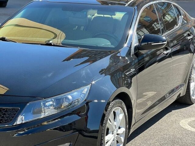 Чорний Кіа Оптіма, об'ємом двигуна 2.36 л та пробігом 225 тис. км за 9600 $, фото 3 на Automoto.ua
