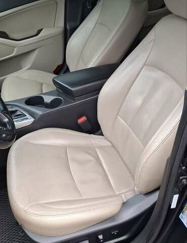 Черный Киа Оптима, объемом двигателя 2.36 л и пробегом 225 тыс. км за 8800 $, фото 3 на Automoto.ua