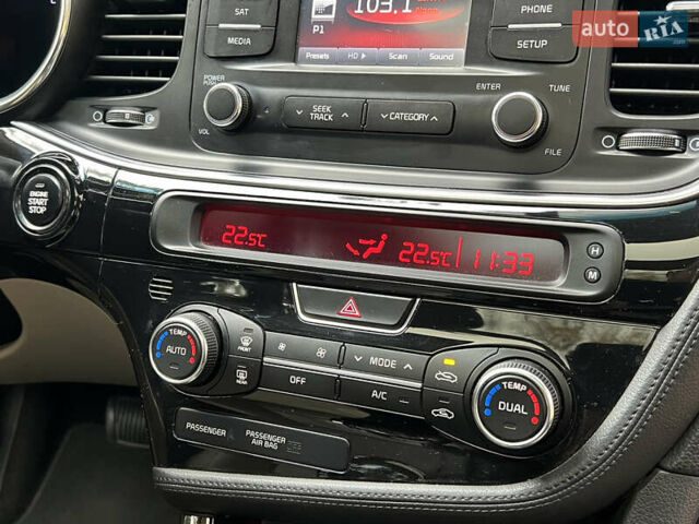 Чорний Кіа Оптіма, об'ємом двигуна 0 л та пробігом 160 тис. км за 10700 $, фото 38 на Automoto.ua