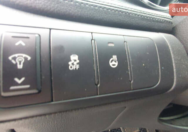 Черный Киа Оптима, объемом двигателя 2.36 л и пробегом 300 тыс. км за 7400 $, фото 9 на Automoto.ua