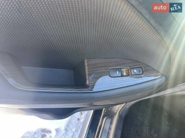 Черный Киа Оптима, объемом двигателя 2 л и пробегом 220 тыс. км за 9100 $, фото 6 на Automoto.ua