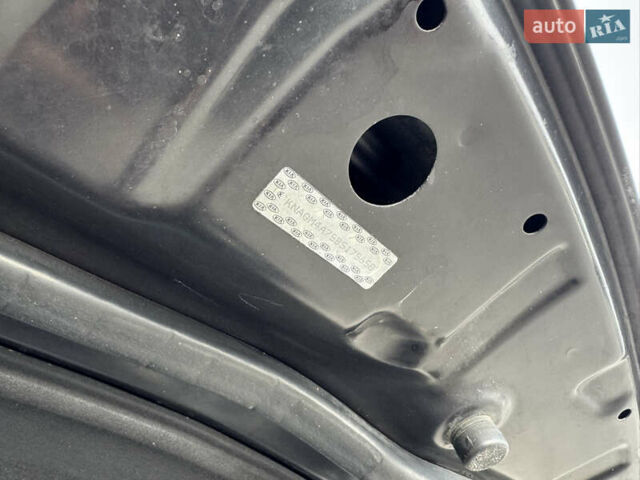 Черный Киа Оптима, объемом двигателя 2.4 л и пробегом 170 тыс. км за 9700 $, фото 68 на Automoto.ua