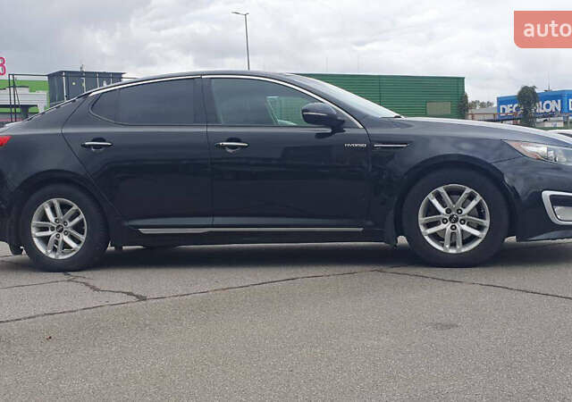 Черный Киа Оптима, объемом двигателя 2.36 л и пробегом 300 тыс. км за 7400 $, фото 2 на Automoto.ua