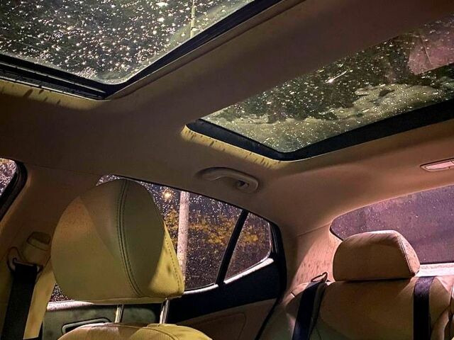 Чорний Кіа Оптіма, об'ємом двигуна 2.4 л та пробігом 210 тис. км за 9000 $, фото 9 на Automoto.ua