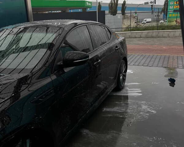 Чорний Кіа Оптіма, об'ємом двигуна 2 л та пробігом 174 тис. км за 12000 $, фото 1 на Automoto.ua