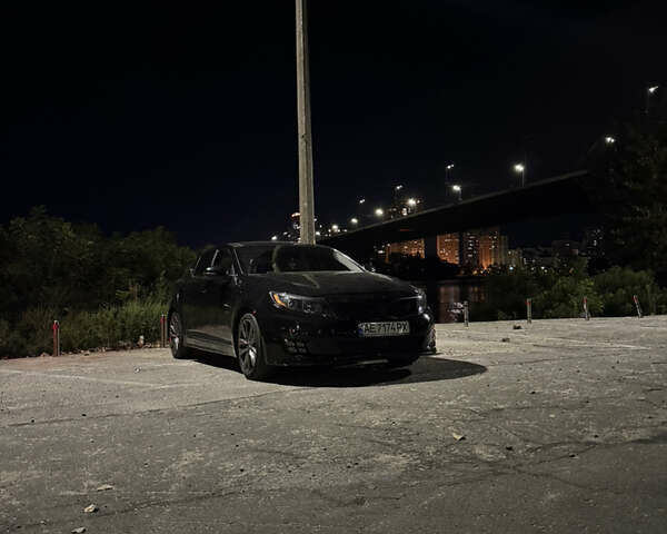 Чорний Кіа Оптіма, об'ємом двигуна 2 л та пробігом 174 тис. км за 12000 $, фото 8 на Automoto.ua