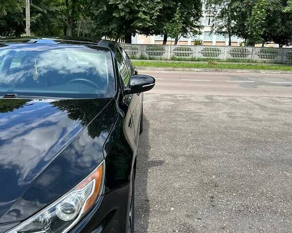 Черный Киа Оптима, объемом двигателя 2.36 л и пробегом 229 тыс. км за 10400 $, фото 5 на Automoto.ua