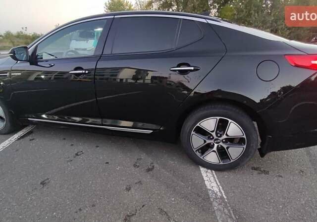 Черный Киа Оптима, объемом двигателя 2.36 л и пробегом 182 тыс. км за 11300 $, фото 10 на Automoto.ua