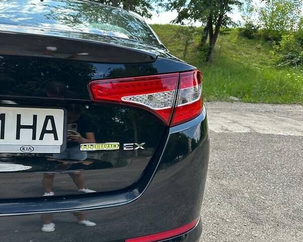 Черный Киа Оптима, объемом двигателя 2.36 л и пробегом 229 тыс. км за 10400 $, фото 11 на Automoto.ua