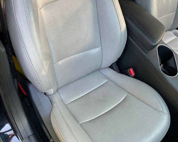 Чорний Кіа Оптіма, об'ємом двигуна 2.36 л та пробігом 192 тис. км за 9800 $, фото 1 на Automoto.ua