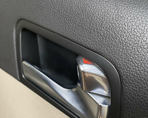 Чорний Кіа Оптіма, об'ємом двигуна 2.4 л та пробігом 208 тис. км за 9300 $, фото 4 на Automoto.ua