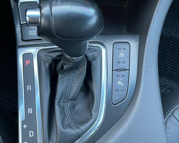 Черный Киа Оптима, объемом двигателя 2.4 л и пробегом 149 тыс. км за 12900 $, фото 9 на Automoto.ua