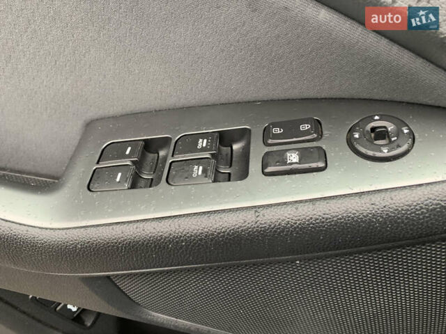 Киа Оптима 2014 в Киеве на Automoto.ua Черный Киа Оптима, объемом двигателя 2.4 л и пробегом 190 тыс. км за 10800 $, фото 11 на Automoto.ua