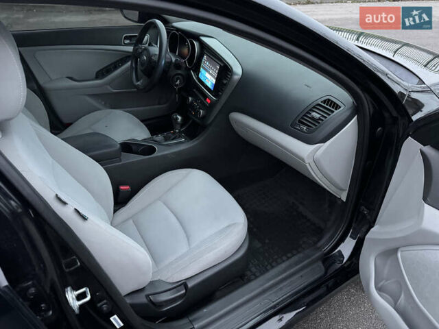 Черный Киа Оптима, объемом двигателя 2.36 л и пробегом 183 тыс. км за 8750 $, фото 30 на Automoto.ua