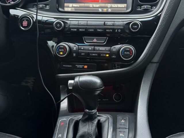 Чорний Кіа Оптіма, об'ємом двигуна 2.4 л та пробігом 168 тис. км за 10999 $, фото 4 на Automoto.ua