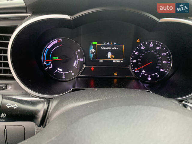 Киа Оптима 2014 в Киеве на Automoto.ua Черный Киа Оптима, объемом двигателя 2.4 л и пробегом 190 тыс. км за 10800 $, фото 10 на Automoto.ua