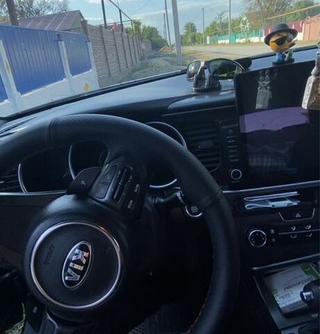 Черный Киа Оптима, объемом двигателя 2 л и пробегом 184 тыс. км за 14000 $, фото 7 на Automoto.ua