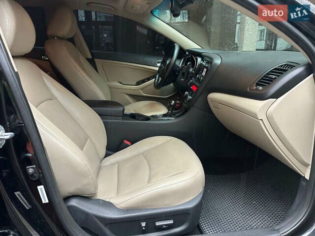 Черный Киа Оптима, объемом двигателя 2.4 л и пробегом 150 тыс. км за 9700 $, фото 7 на Automoto.ua