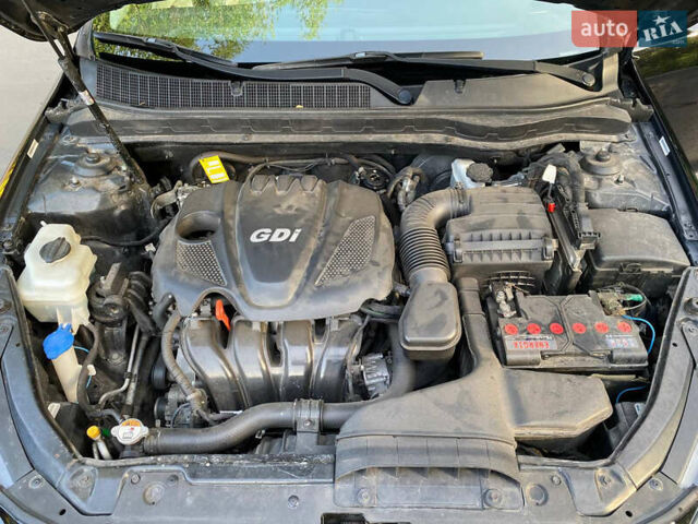 Чорний Кіа Оптіма, об'ємом двигуна 2.36 л та пробігом 192 тис. км за 9800 $, фото 9 на Automoto.ua