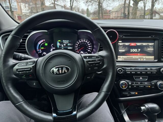 Чорний Кіа Оптіма, об'ємом двигуна 2.4 л та пробігом 168 тис. км за 10999 $, фото 3 на Automoto.ua