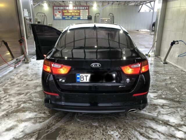 Черный Киа Оптима, объемом двигателя 2 л и пробегом 184 тыс. км за 14000 $, фото 5 на Automoto.ua