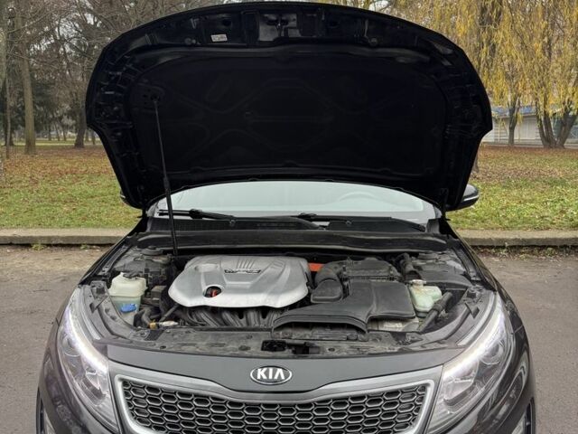 Чорний Кіа Оптіма, об'ємом двигуна 2.4 л та пробігом 168 тис. км за 10999 $, фото 7 на Automoto.ua