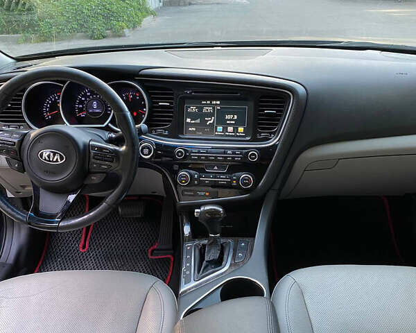 Чорний Кіа Оптіма, об'ємом двигуна 2.36 л та пробігом 192 тис. км за 9800 $, фото 6 на Automoto.ua