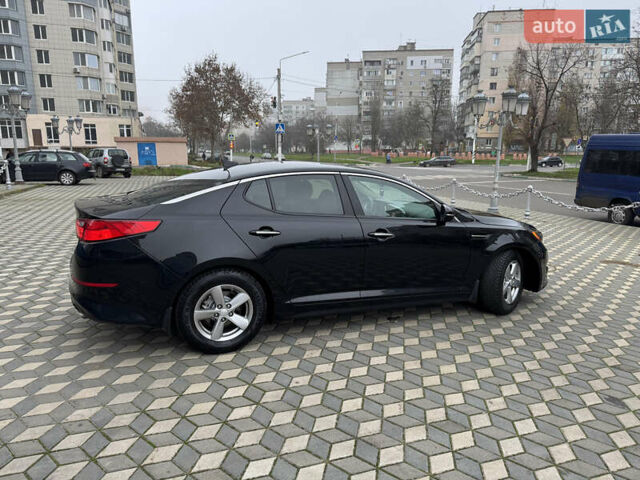 Черный Киа Оптима, объемом двигателя 2.36 л и пробегом 130 тыс. км за 11000 $, фото 4 на Automoto.ua