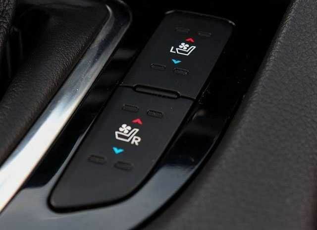 Черный Киа Оптима, объемом двигателя 2 л и пробегом 74 тыс. км за 5800 $, фото 18 на Automoto.ua