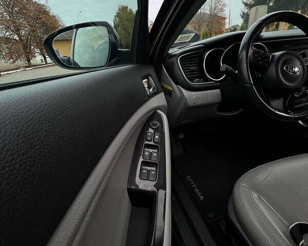 Кіа Оптіма 2014 у Ватутіне на Automoto.ua Чорний Кіа Оптіма, об'ємом двигуна 2.4 л та пробігом 180 тис. км за 9500 $, фото 41 на Automoto.ua