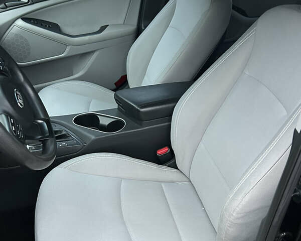 Черный Киа Оптима, объемом двигателя 2.4 л и пробегом 163 тыс. км за 8150 $, фото 15 на Automoto.ua