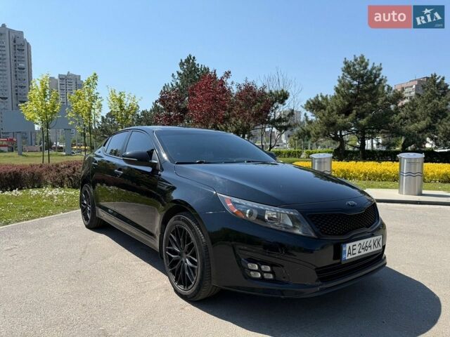 Черный Киа Оптима, объемом двигателя 2 л и пробегом 221 тыс. км за 11400 $, фото 4 на Automoto.ua