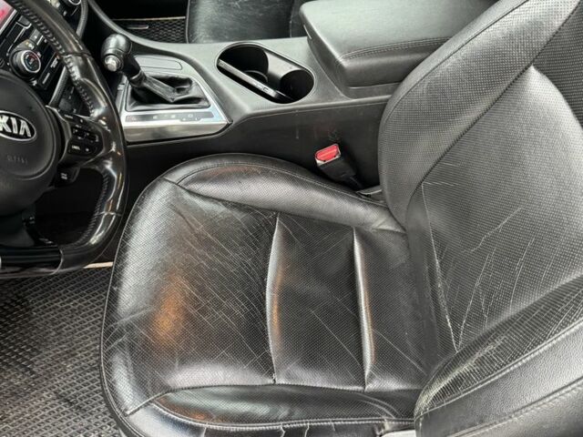 Чорний Кіа Оптіма, об'ємом двигуна 2.4 л та пробігом 20 тис. км за 8900 $, фото 6 на Automoto.ua