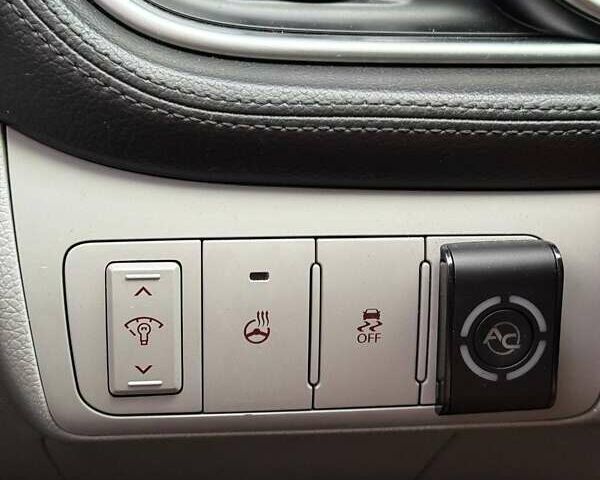 Черный Киа Оптима, объемом двигателя 2.36 л и пробегом 104 тыс. км за 12700 $, фото 10 на Automoto.ua