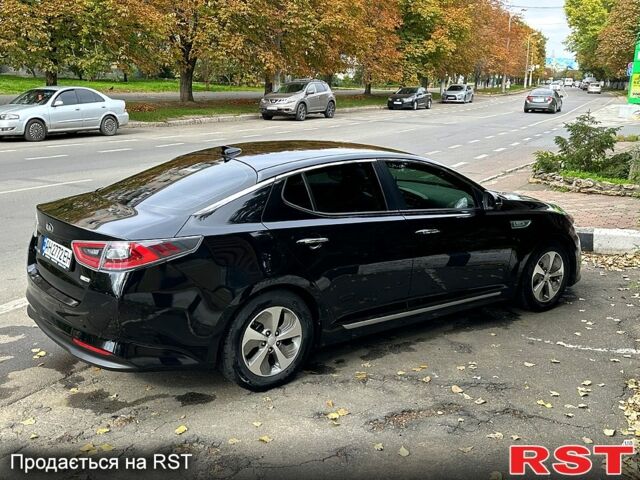 Черный Киа Оптима, объемом двигателя 2.4 л и пробегом 74 тыс. км за 11000 $, фото 7 на Automoto.ua
