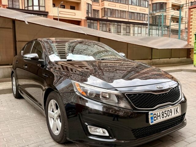 Чорний Кіа Оптіма, об'ємом двигуна 2.36 л та пробігом 195 тис. км за 8700 $, фото 1 на Automoto.ua
