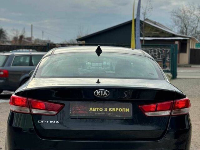 Черный Киа Оптима, объемом двигателя 0 л и пробегом 90 тыс. км за 9800 $, фото 3 на Automoto.ua