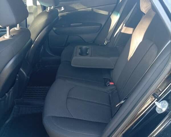 Черный Киа Оптима, объемом двигателя 2.36 л и пробегом 262 тыс. км за 9600 $, фото 9 на Automoto.ua