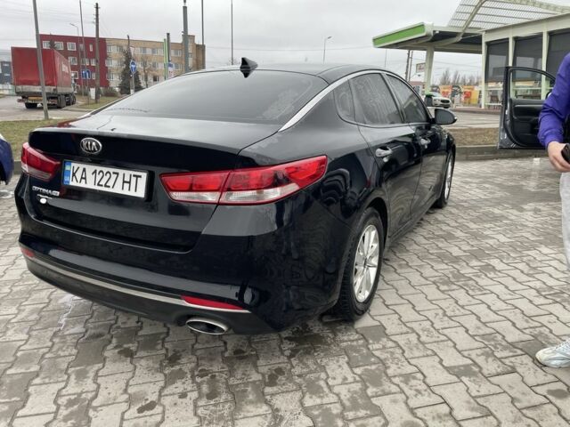 Черный Киа Оптима, объемом двигателя 2.4 л и пробегом 182 тыс. км за 9500 $, фото 4 на Automoto.ua