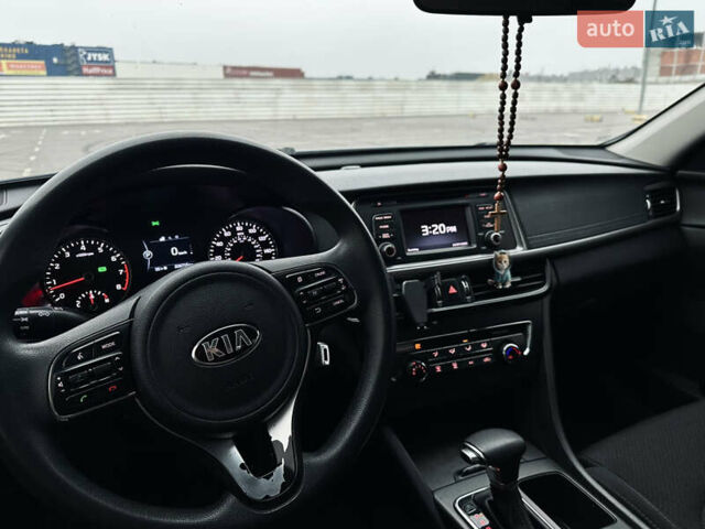 Чорний Кіа Оптіма, об'ємом двигуна 2.36 л та пробігом 230 тис. км за 11500 $, фото 10 на Automoto.ua