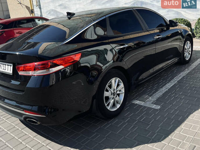 Черный Киа Оптима, объемом двигателя 2.4 л и пробегом 144 тыс. км за 10300 $, фото 2 на Automoto.ua