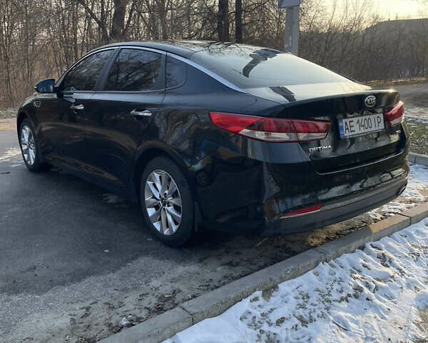 Черный Киа Оптима, объемом двигателя 1.69 л и пробегом 119 тыс. км за 15100 $, фото 2 на Automoto.ua