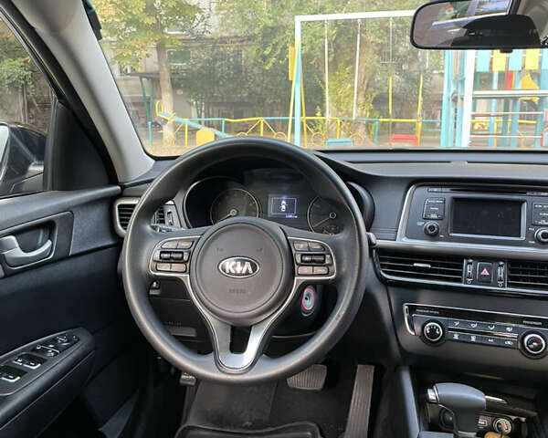 Чорний Кіа Оптіма, об'ємом двигуна 2.36 л та пробігом 184 тис. км за 12500 $, фото 6 на Automoto.ua