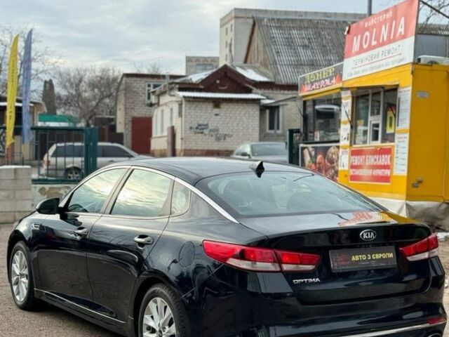 Черный Киа Оптима, объемом двигателя 0 л и пробегом 200 тыс. км за 9800 $, фото 6 на Automoto.ua