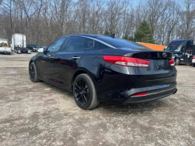 Кіа Оптіма 2016 у Житомирі на Automoto.ua Чорний Кіа Оптіма, об'ємом двигуна 2.4 л та пробігом 76 тис. км за 2350 $, фото 5 на Automoto.ua