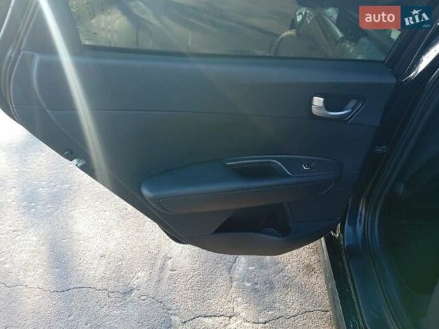 Черный Киа Оптима, объемом двигателя 2.36 л и пробегом 262 тыс. км за 9600 $, фото 10 на Automoto.ua