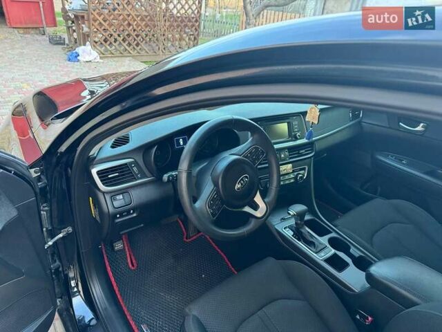 Черный Киа Оптима, объемом двигателя 2.36 л и пробегом 124 тыс. км за 11300 $, фото 28 на Automoto.ua