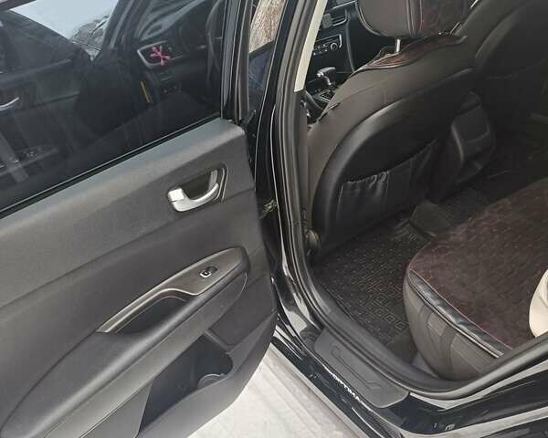 Чорний Кіа Оптіма, об'ємом двигуна 2.4 л та пробігом 115 тис. км за 11000 $, фото 11 на Automoto.ua